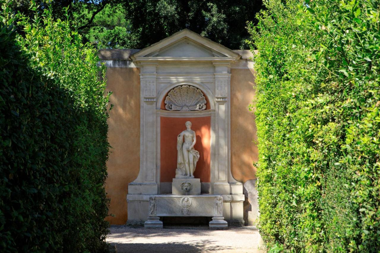 Rocco Forte Hotel De La Ville Roma Dış mekan fotoğraf
