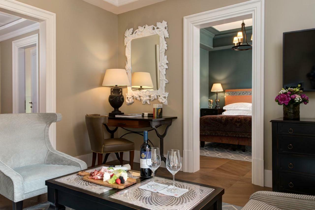 Rocco Forte Hotel De La Ville Roma Dış mekan fotoğraf